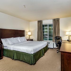 King Room Spa Bath